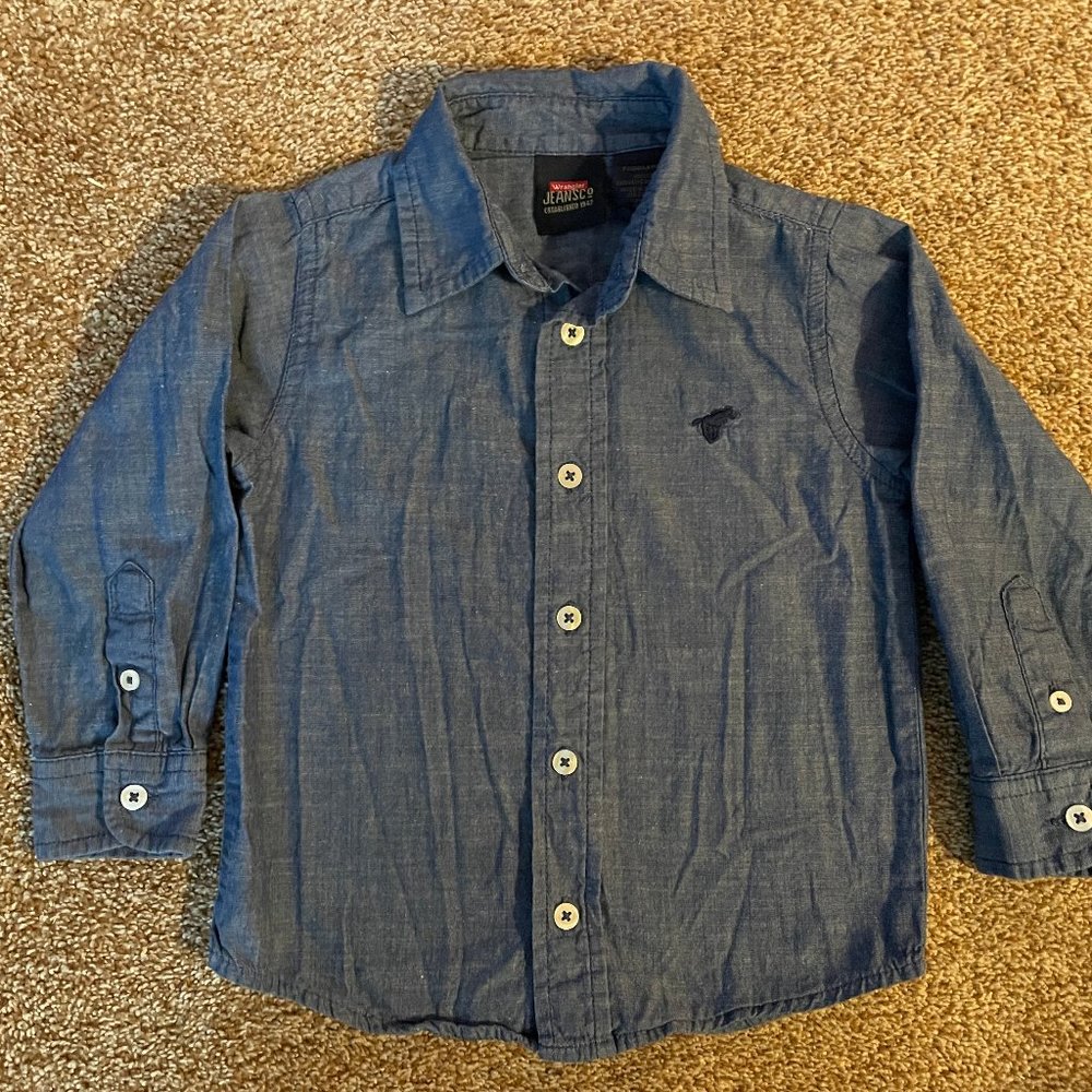 Wrangler Jeans Co button down long sleeve blue shirt 3T